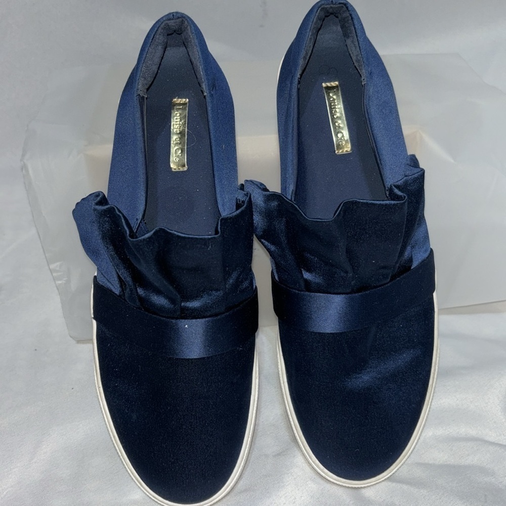 LOUISE ET CIE Women's Navy Blue Buca Luxe Satin Sneakers Size 11 Feminine Ruffle